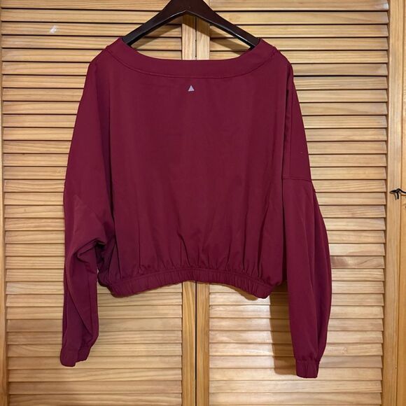 Balance Athletica Oversized cropped crewneck size medium - Picture 4 of 6